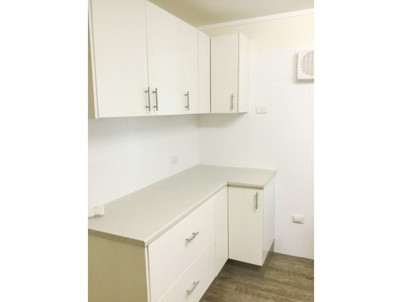 68 Tamarind Street, Tom Price WA 6751