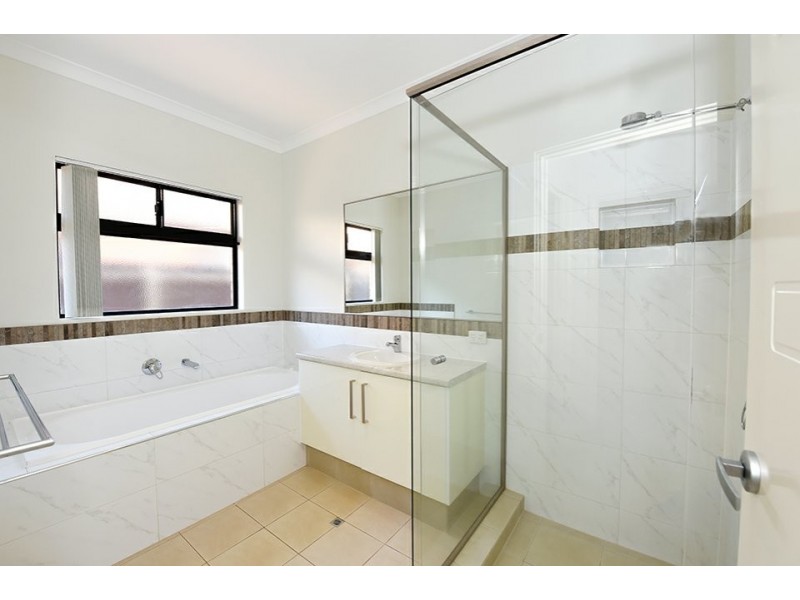 33 Mujira Ramble, Baynton WA 6714