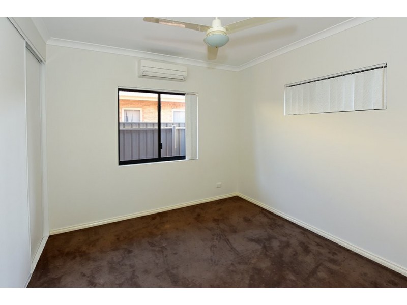 33 Mujira Ramble, Baynton WA 6714