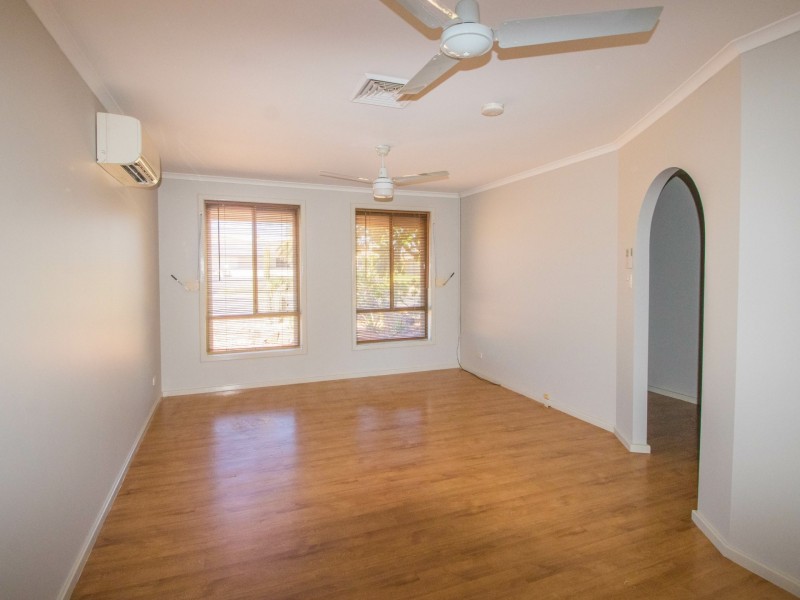 7B Farwig Court, Millars Well WA 6714