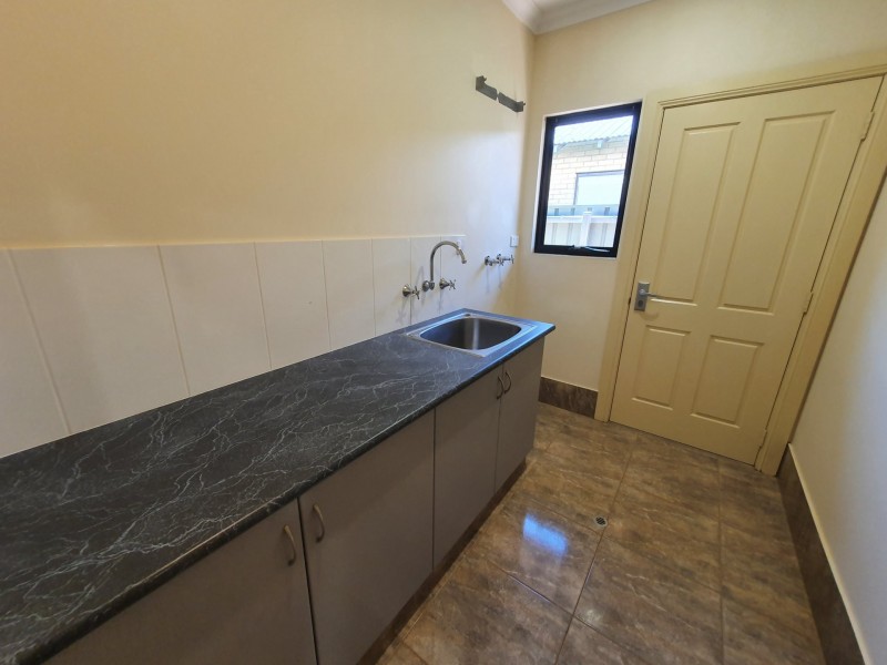 6 Bowerbird Drive, Nickol WA 6714