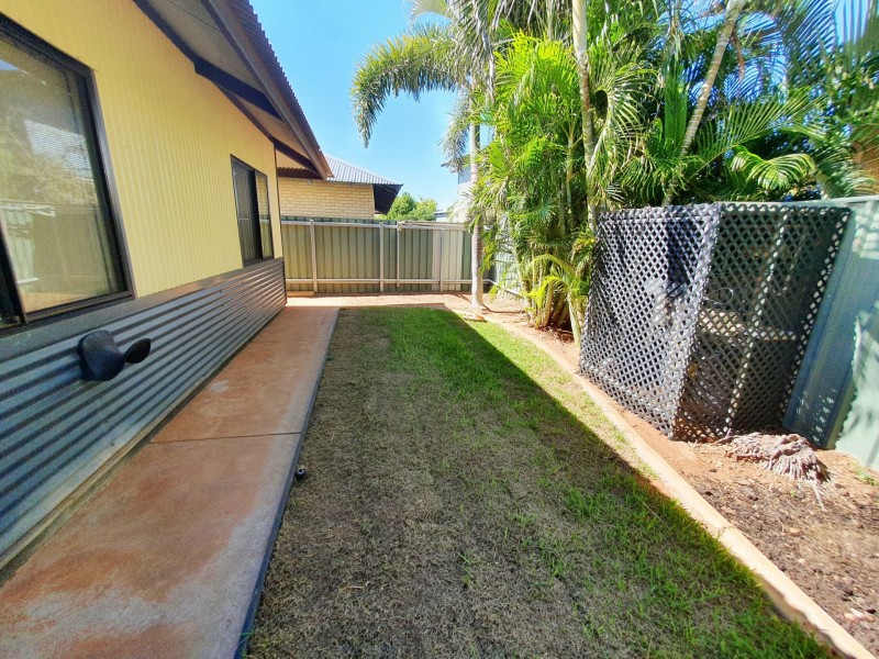 6 Bowerbird Drive, Nickol WA 6714