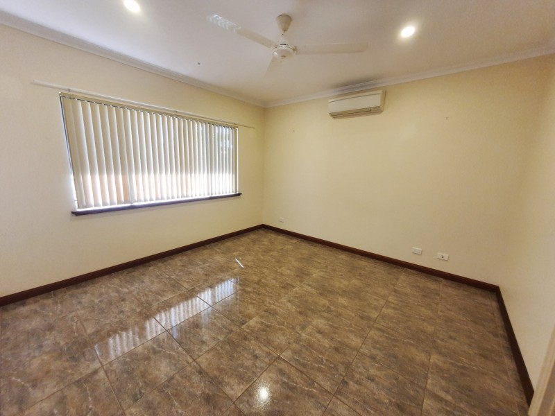 6 Bowerbird Drive, Nickol WA 6714