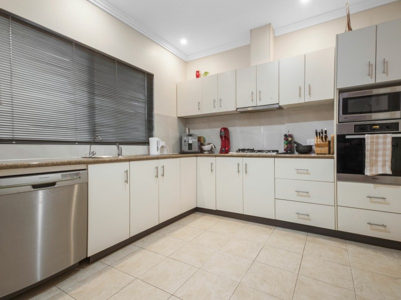 24 Yirrawari Street, Baynton WA 6714