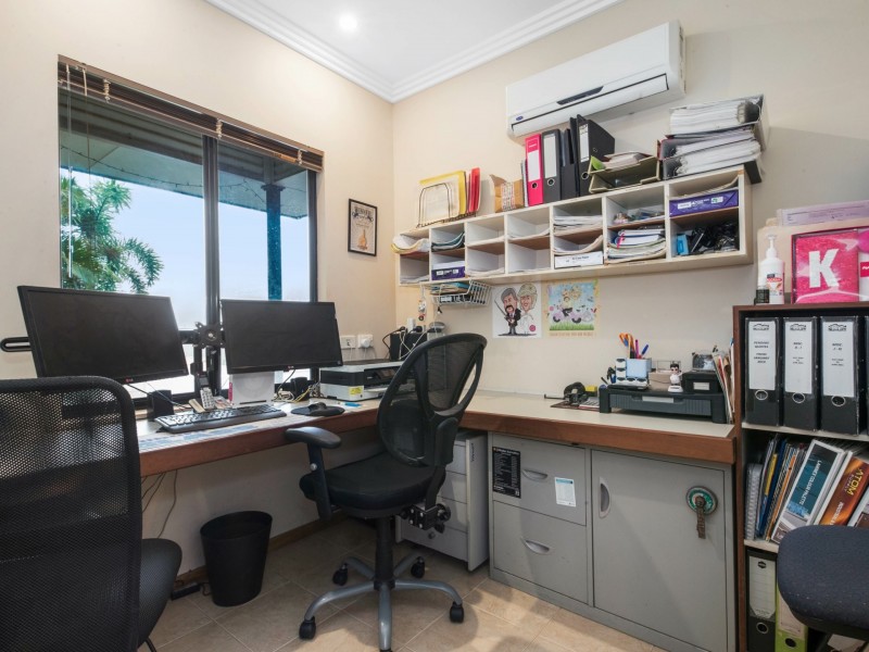 24 Yirrawari Street, Baynton WA 6714