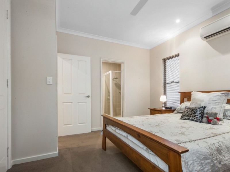 24 Yirrawari Street, Baynton WA 6714