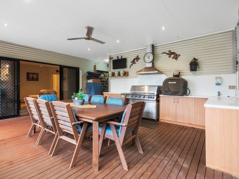 24 Yirrawari Street, Baynton WA 6714