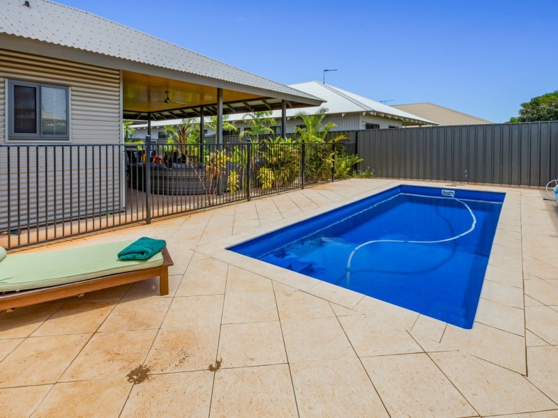 17 Nyamina Road, Baynton WA 6714
