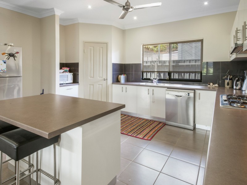 17 Nyamina Road, Baynton WA 6714