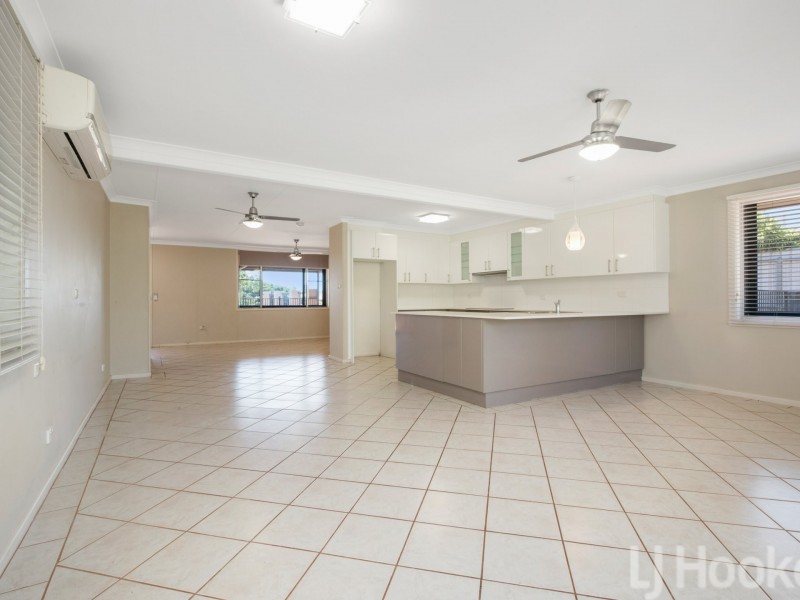 15 Forrest Crescent, Dampier WA 6713