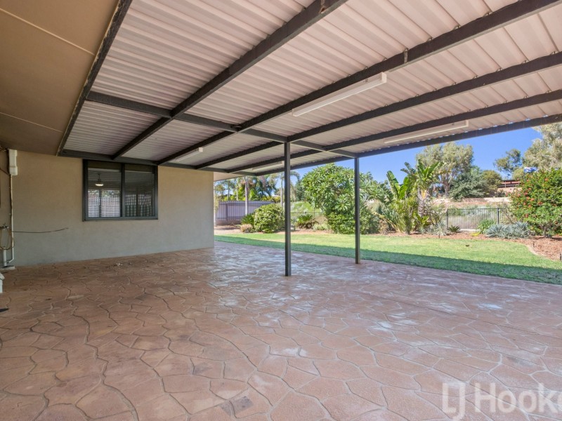 15 Forrest Crescent, Dampier WA 6713