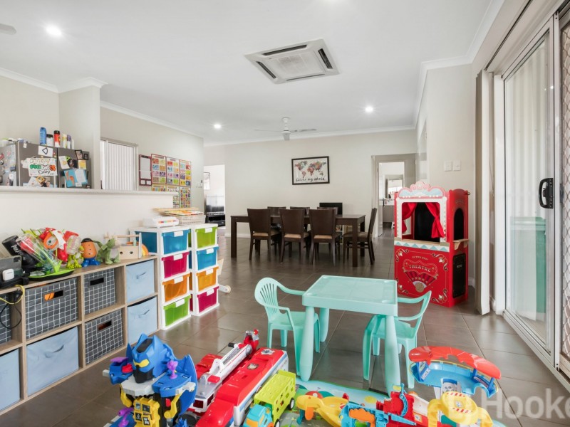 15 Desert Pea Boulevard, Nickol WA 6714