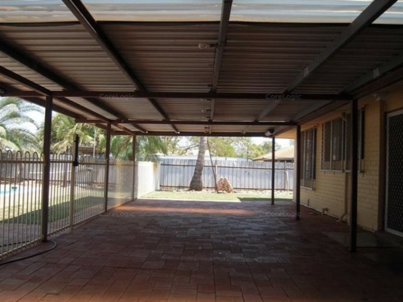 6 Stuart Crescent, Dampier WA 6713