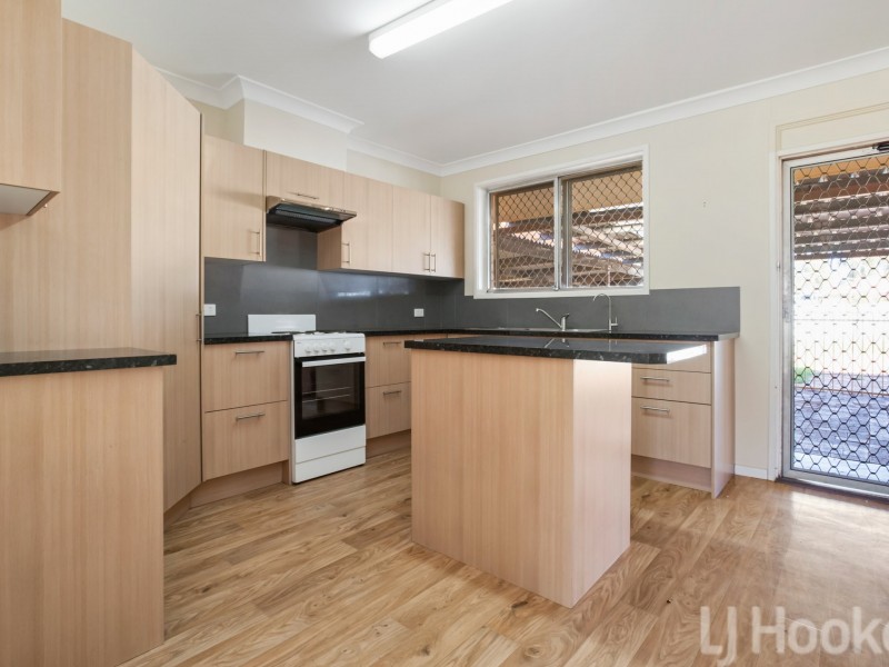 6 Stuart Crescent, Dampier WA 6713