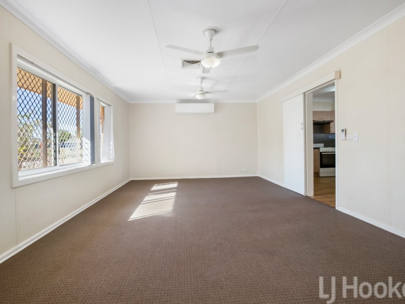 6 Stuart Crescent, Dampier WA 6713