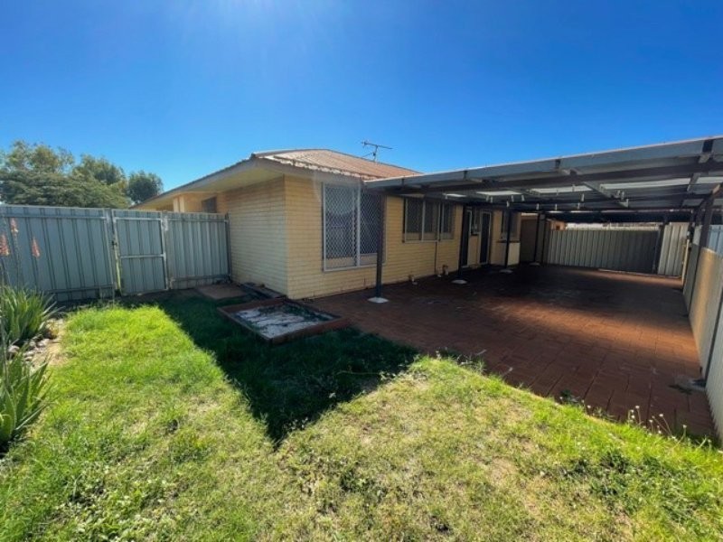 6 Stuart Crescent, Dampier WA 6713