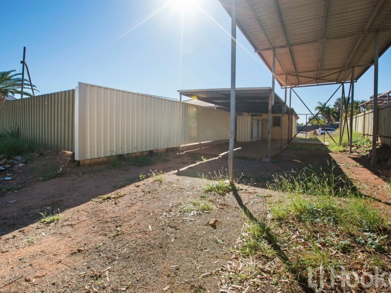 6 Stuart Crescent, Dampier WA 6713