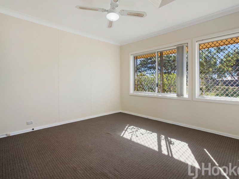 6 Stuart Crescent, Dampier WA 6713