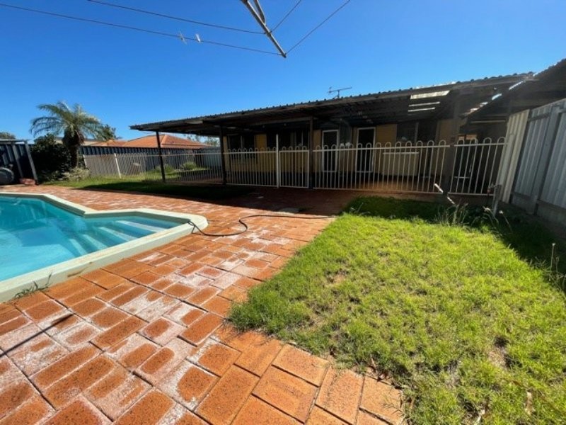6 Stuart Crescent, Dampier WA 6713