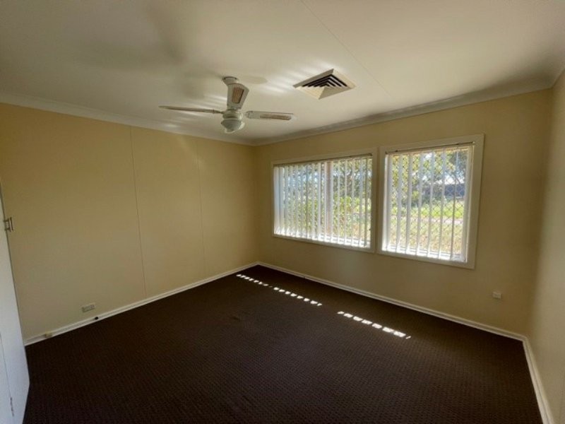 6 Stuart Crescent, Dampier WA 6713