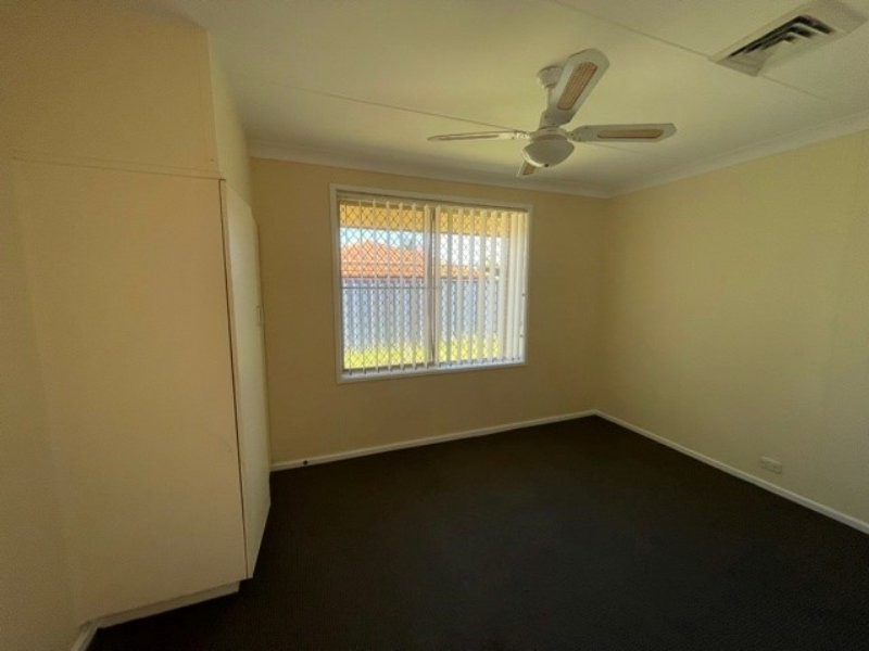 6 Stuart Crescent, Dampier WA 6713