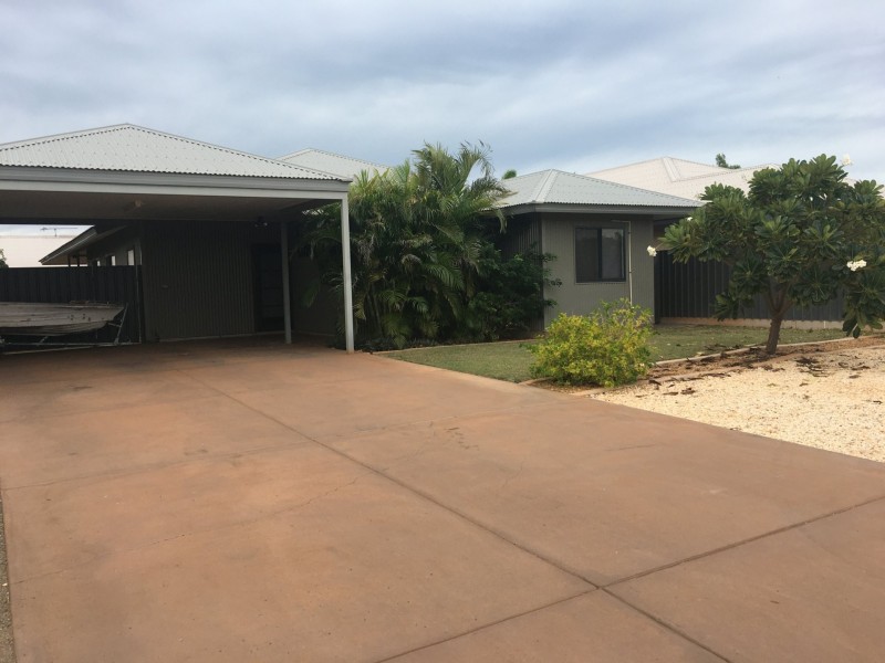 19 Curlew Street, Baynton WA 6714