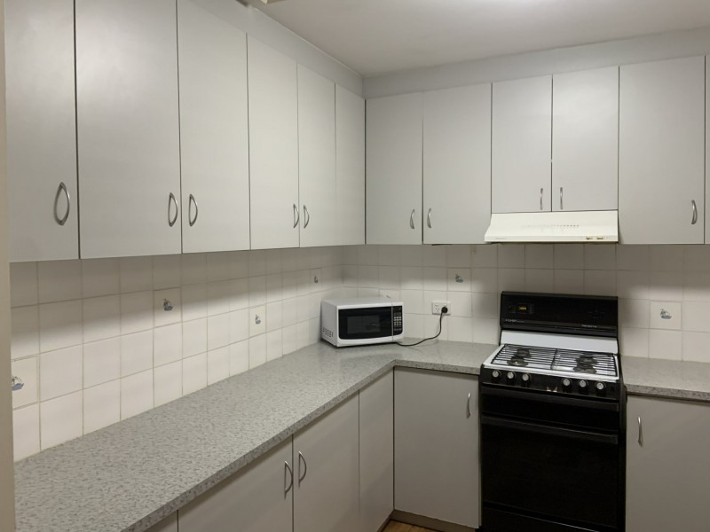 6 Lockyer Crescent, Dampier WA 6713