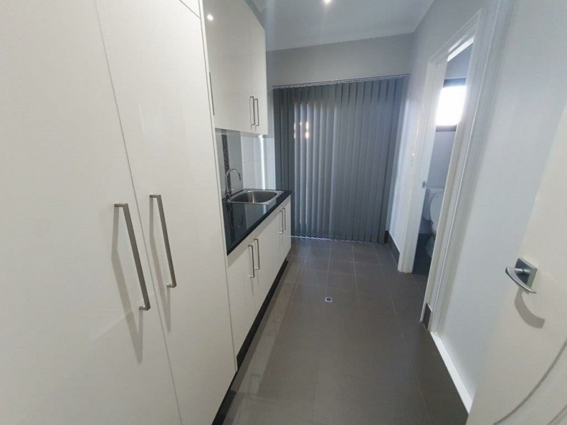 15 Ganbarr Street, Baynton WA 6714