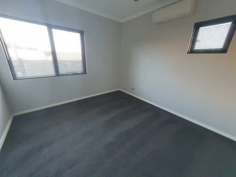 15 Ganbarr Street, Baynton WA 6714