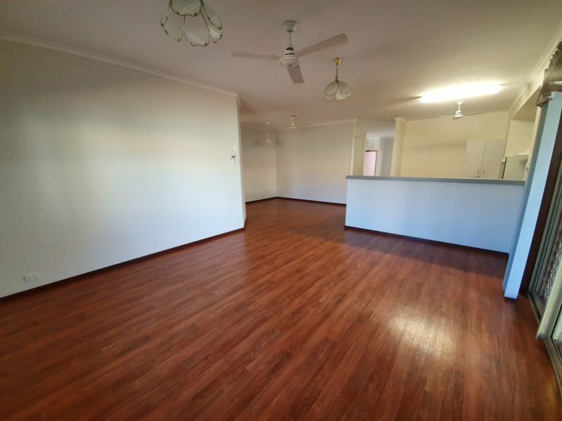 15 Campbell Crescent, Baynton WA 6714