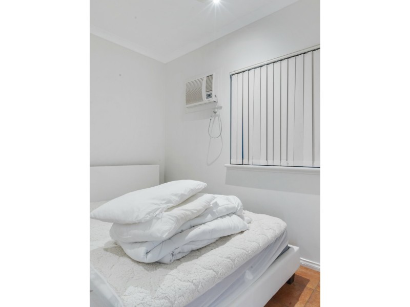 12 Armstrong Drive, Baynton WA 6714