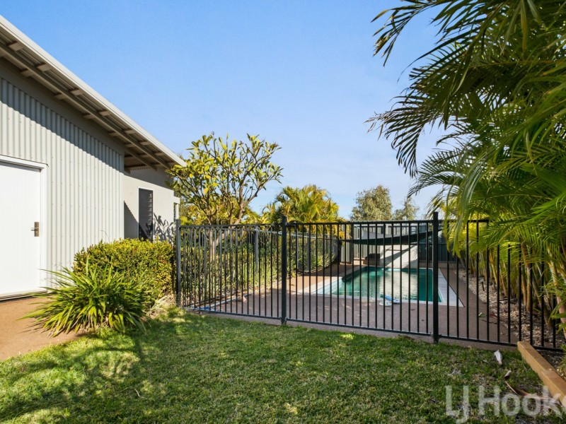28 Prancing Avenue, Baynton WA 6714