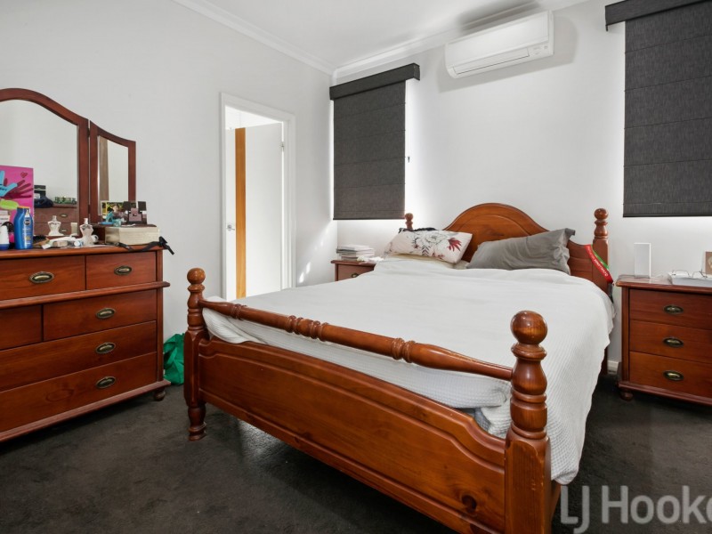 28 Prancing Avenue, Baynton WA 6714