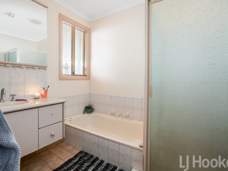 39 Stickney Way, Baynton WA 6714