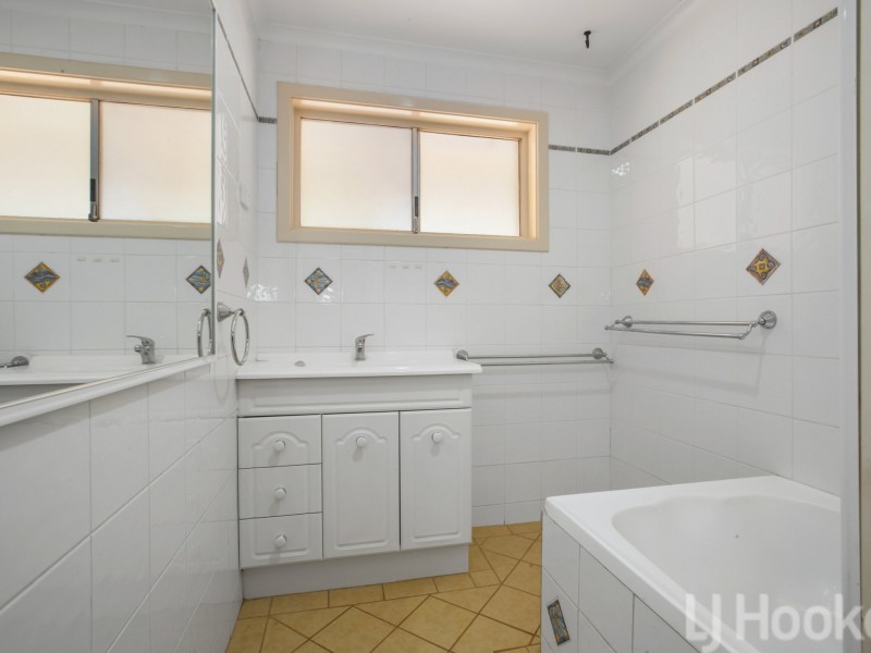 11 Leonard Way, Nickol WA 6714