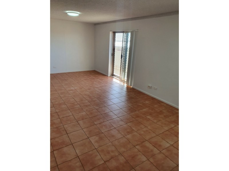 4/105 Hill Road, Dampier WA 6713