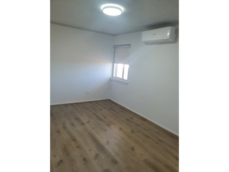 4/105 Hill Road, Dampier WA 6713