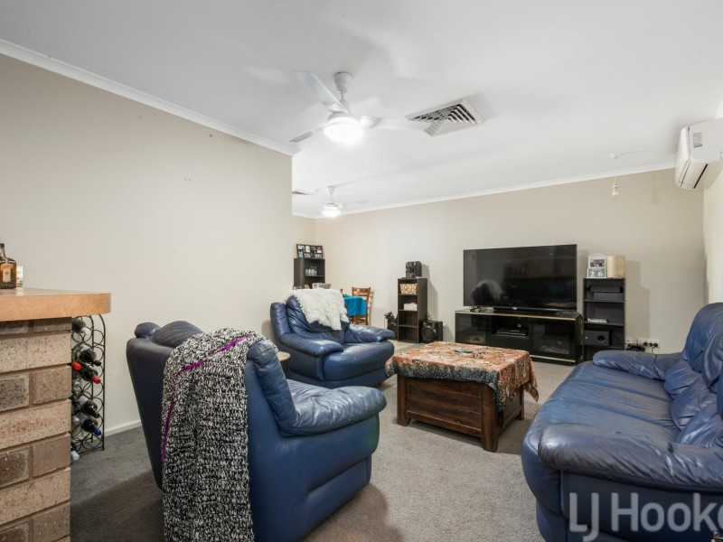 6 Veall Close, Millars Well WA 6714