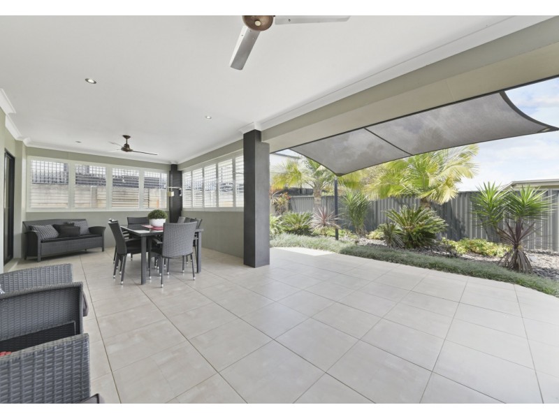 27 Nyamina Road, Baynton WA 6714