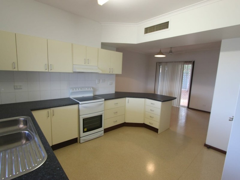 2 Hutton Court, Nickol WA 6714