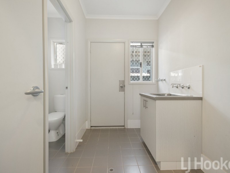 21 Warrida Street, Baynton WA 6714