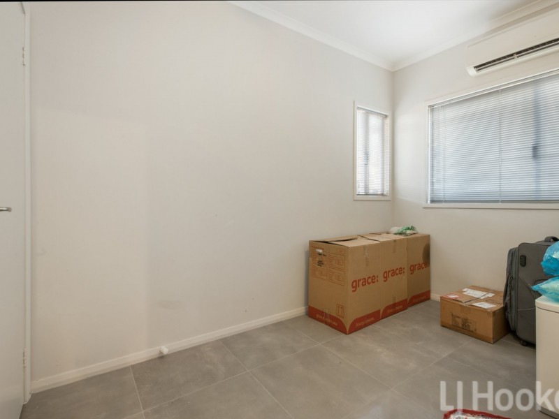 21 Warrida Street, Baynton WA 6714