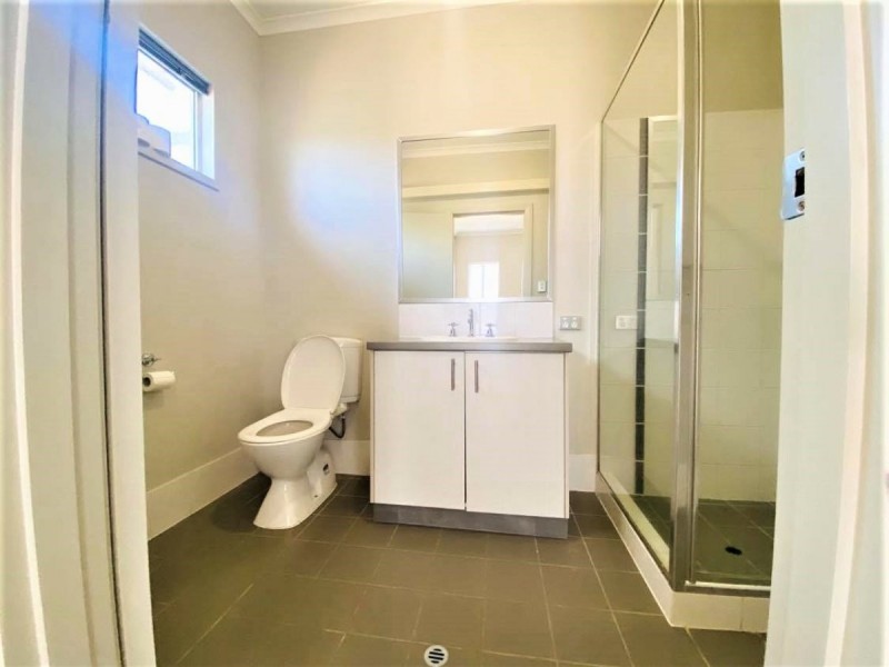 21 Warrida Street, Baynton WA 6714