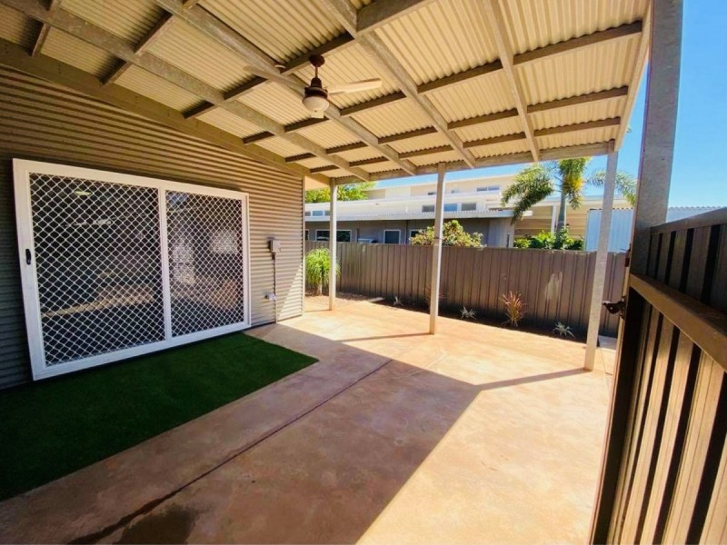 21 Warrida Street, Baynton WA 6714