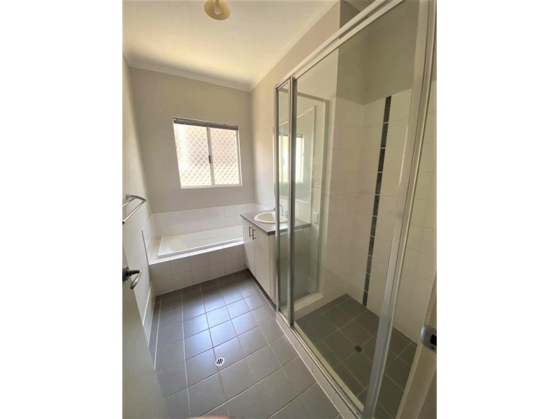 21 Warrida Street, Baynton WA 6714