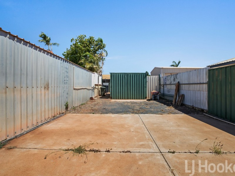 6 Hutton Court, Nickol WA 6714