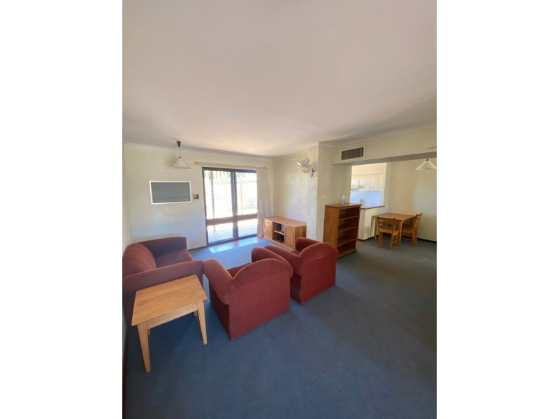 Unit 1/28 Strickland, Millars Well WA 6714