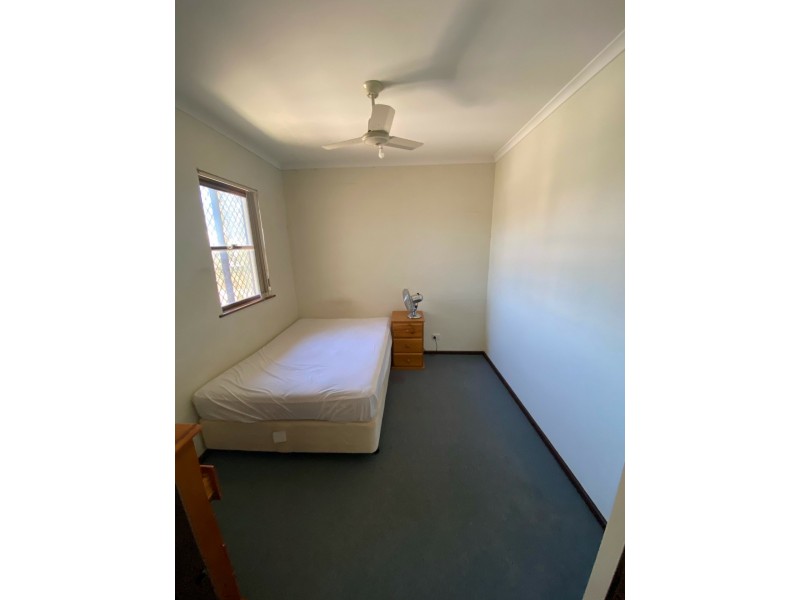 Unit 1/28 Strickland, Millars Well WA 6714