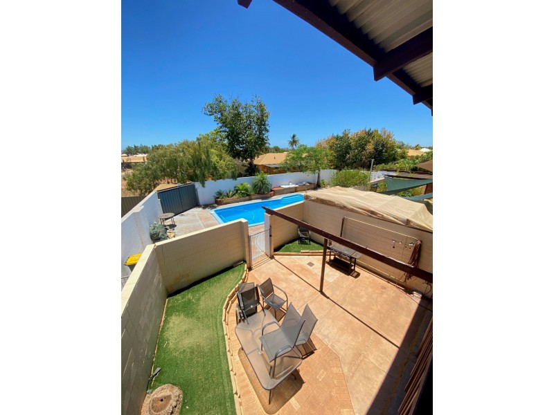 Unit 1/28 Strickland, Millars Well WA 6714