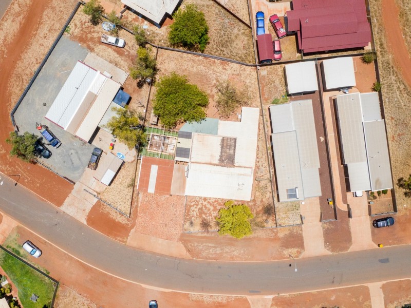 15 Crawford Way, Roebourne WA 6718